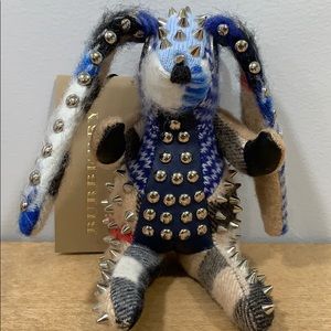 📍SOLD📍Burberry hare keychain NWT